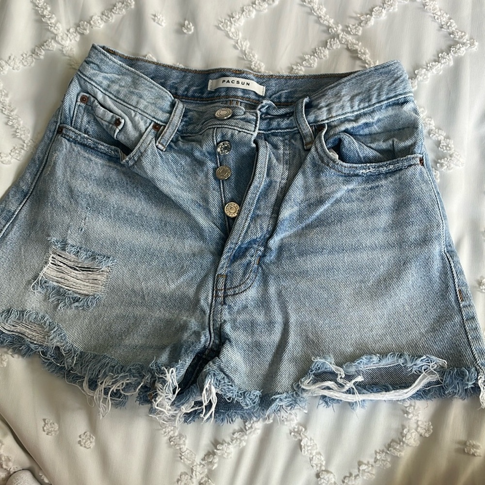 PACSUN women’s lightly worn Jean shorts